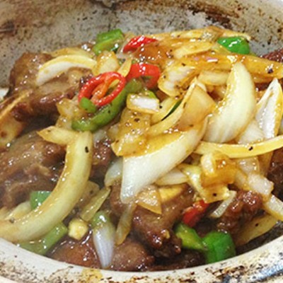 黑椒牛仔骨煲 - 尖沙咀分店