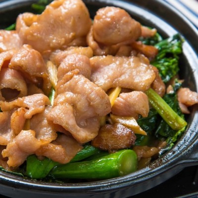 醬爆芥蘭爽肉煲 - 尖沙咀分店